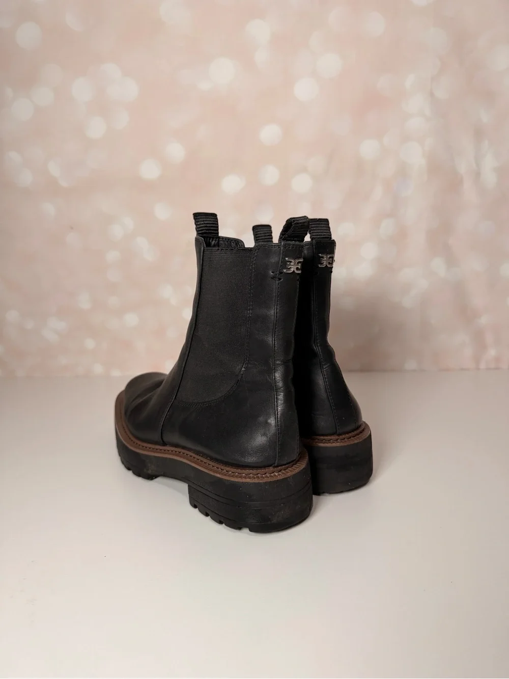 SAM EDELMAN Classic Black Chelsea Boots LAGUNA